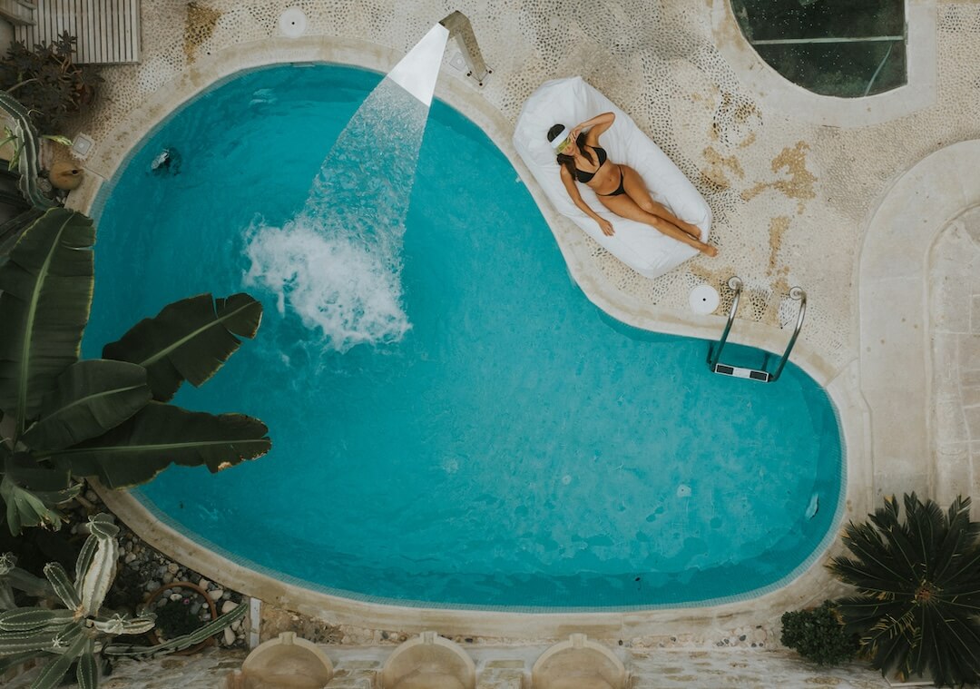 About Coral Gables Pool Cleaning