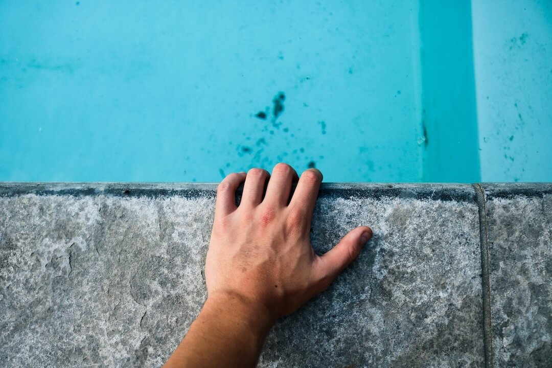 Understanding Florida Climate and Its Impact on Pool Sanitation Image