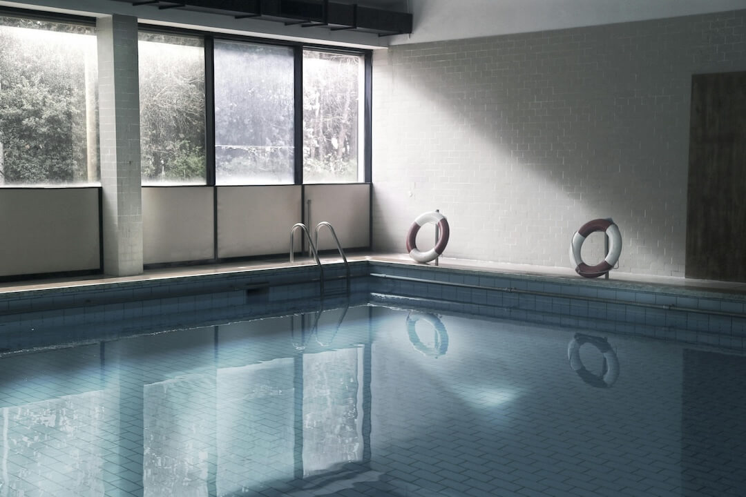 Florida Climate and Pool Health: Why Timing Matters Image